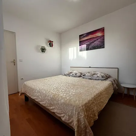 Apartment Mimi - Airport *