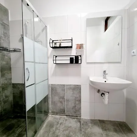 아파트 Mimi - Airport *